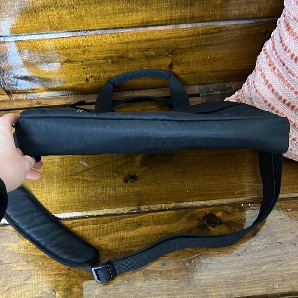 Eddie Bauer Black Laptop Bag - OS‎
